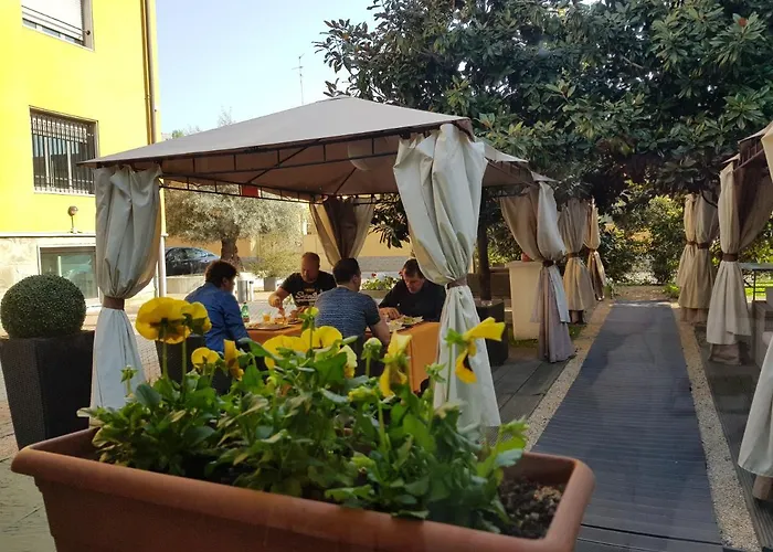 Mihotel Hotel Mailand