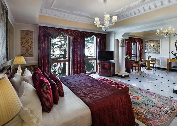 Baglioni Carlton - The Leading Of The World