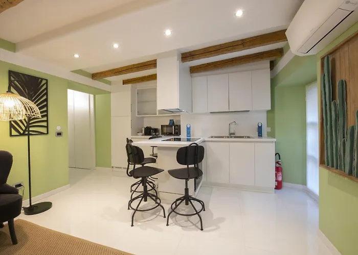 Sweett - Corridoni Апартаменты *