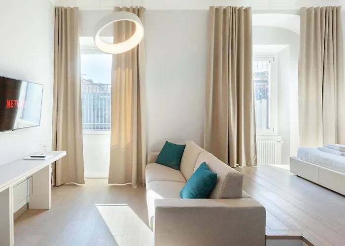 Easyhomes-duomo & Apartmán *