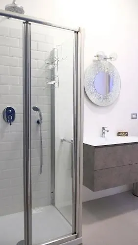 I 10 Mondi Nocleg ze śniadaniem 4*