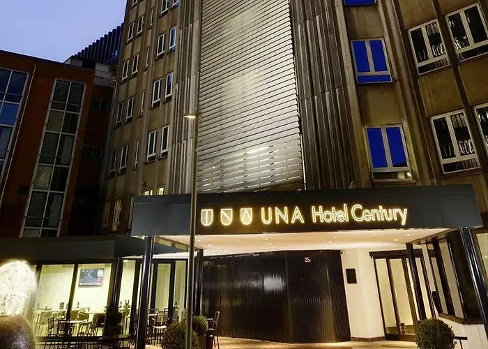 Отель Century 4*