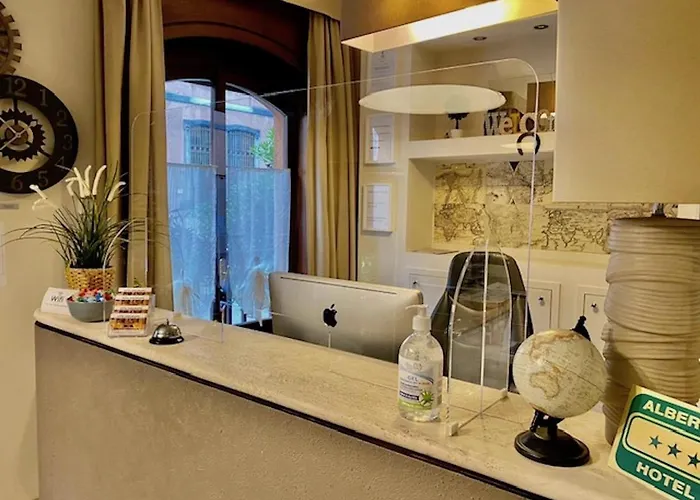 Hotel Ares Milan