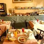 מלון 22 Marzo