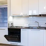 Lägenhet Affori 4ever - 2 Bedrooms Milano