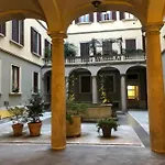 Youhosty - Del Lauro 6 * Milán