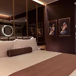 Hotel Odsweet Duomo 4*