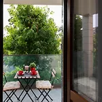 Apartment Navigli Stylish