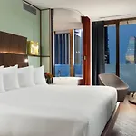 ميلانو فيرتيكال | أونا إسبيرينزي 4*