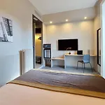 Guest house Vico Fashion District Milan