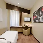 Hotel Mentana, By R Collection 4*