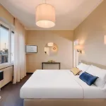 Mentana, By R Collection Hotel Milano