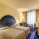 Auriga Hotell 4*
