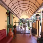 Hotel Charly