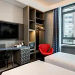 Iq 4* Milan