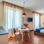 Milhouse Duomo Hotel 2*