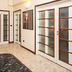 Central Apartment 公寓 *