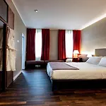 Hotel 10 Keys