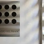 Apartment Palazzo Beltrade By Halldis Mailand