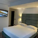 Hotel Zara 3*