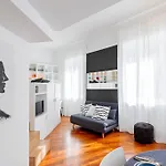 Italianway Easy - Cavallotti 17 * Milan
