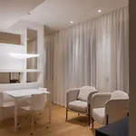 Apartment Sant'ambrogio Apartments, Reception H24