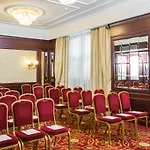 Leonardo Center Hotel 4*