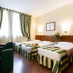 Hotel Mirage Sure Collection By Western