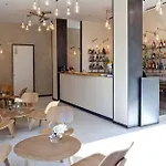 Hotel Nu