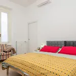 Apartamento Liberty House, In Stile Retro! Milán