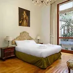 Apartment Piazza Duomo - Antico Dell'800