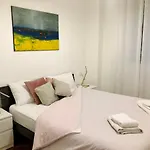 Apartment Lovely 2 With Small Garden Milan