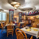 Hotell Auriga 4*