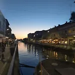 Art Navigli Lejlighed *