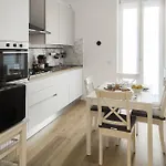Primaticcio 6 Апартаменты *