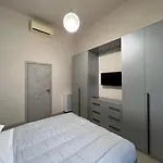 Imhome - Cadorna House ゲストハウス ミラノ