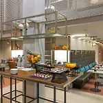 Mate Collection Giulia, Hotel Milán