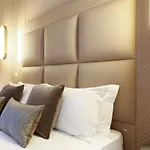 Prestige Boutique - Piazza Duomo View 아파트 4*