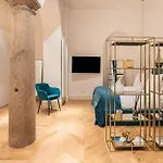 La Scala Suite-luxury * Milan
