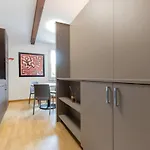Retreats Porta Romana Apartament *