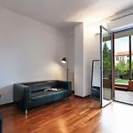 Apartament Contempora - Monolocale Con Terrazza Via F. De Sanctis, 41 Mediolan