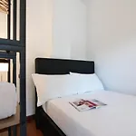 Contempora - Monolocale Con Terrazza Via F. De Sanctis, 41 Apartament