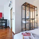 Contempora - Monolocale Con Terrazza Via F. De Sanctis, 41