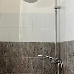 شقة * Maciachini * *