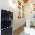 Eccelso Apartament Mediolan
