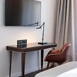 Radisson Collection Hotel, Santa Sofia 5*