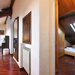 Contempora - With Terrace In Porta Venezia *