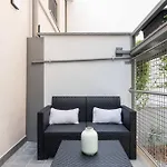 Emotichome 8 E 9 Flexyrent Studio アパート ミラノ