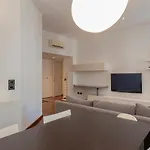 شقة Elegante Trilocale Vicino A Piazzale Loreto *