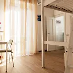 Dehomes - Porta Vittoria Comfort アパート *